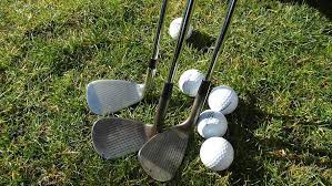 what is the degree of a pitching wedge